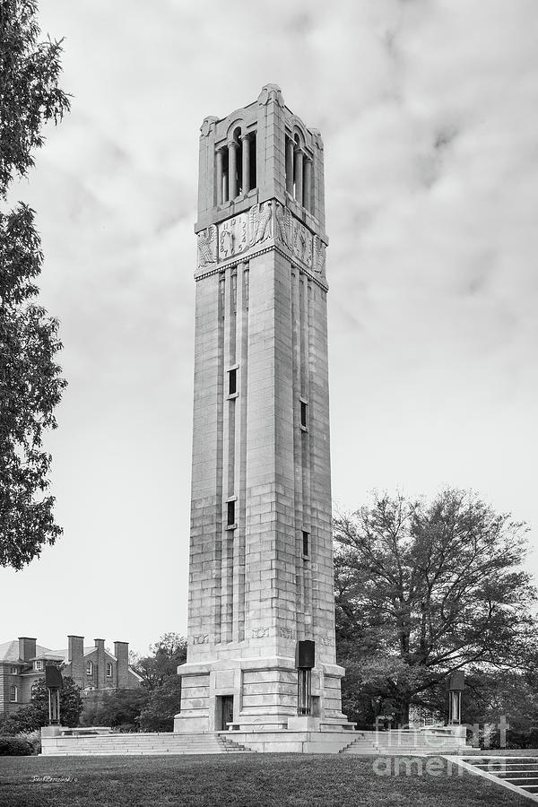 North Carolina State Memorial Bell Tower Photograph by University Icons