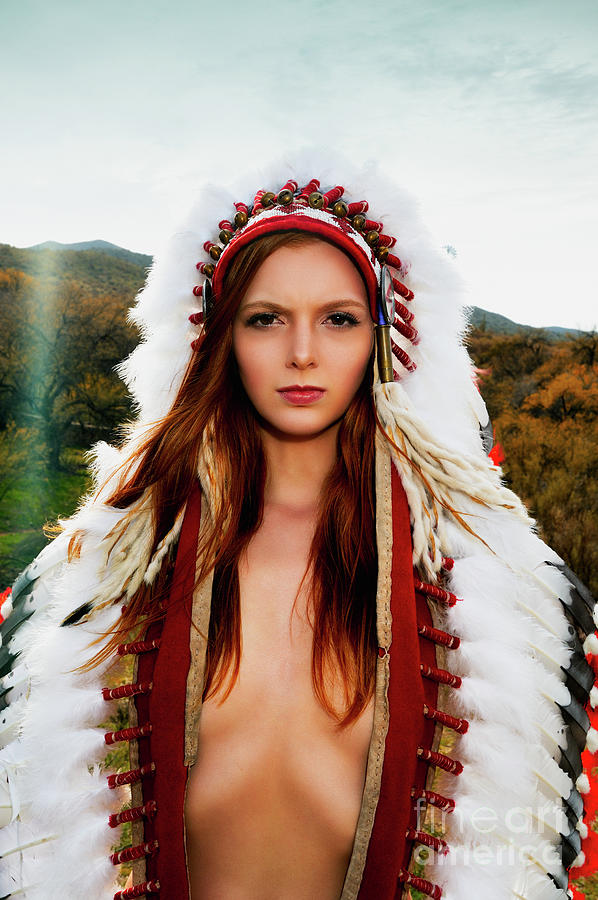 Nude Serenity 2668 - Classic Nude Redhead Posing In American Indian Headdress - Surxposed Photograph