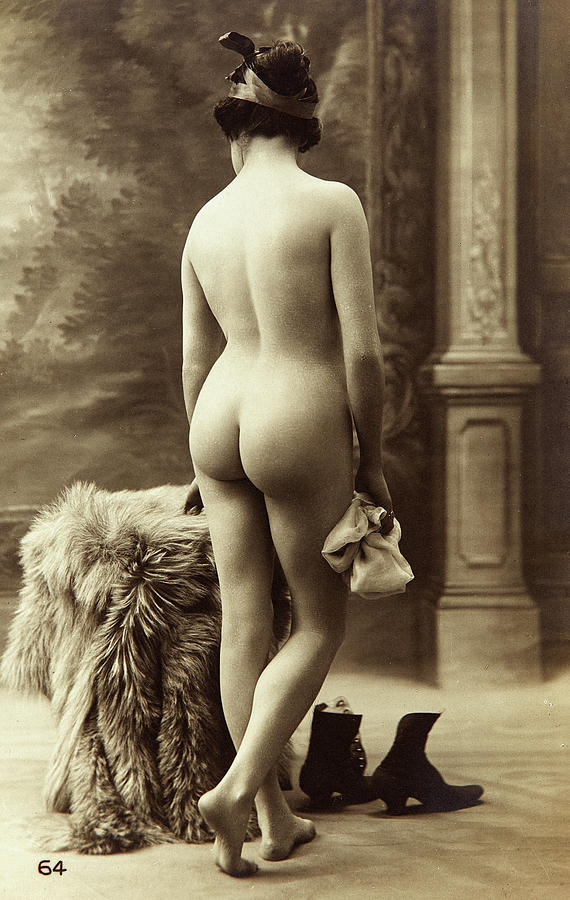 Woman erotic naked of modern postcard