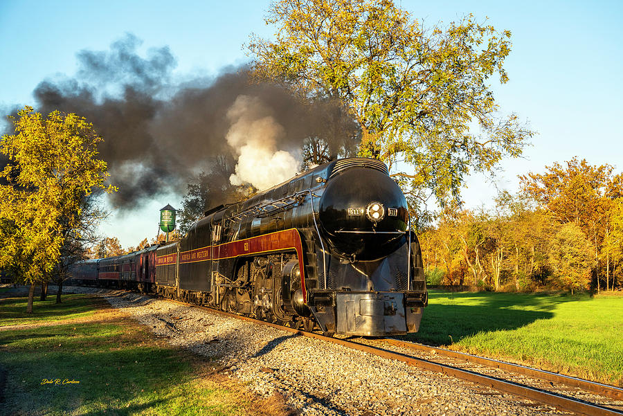 NW611 Arrives in Goshen Photograph by Dale R Carlson