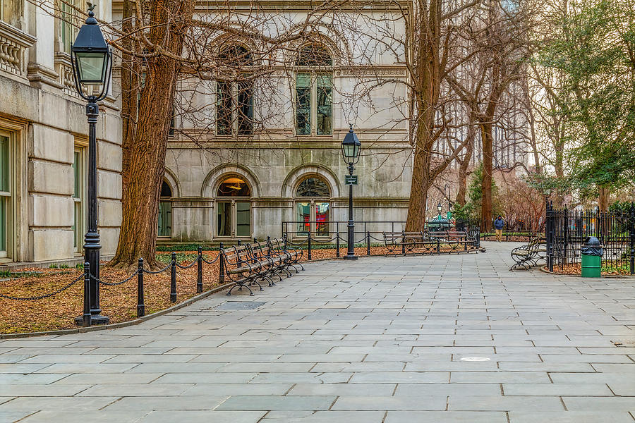 NYC City Hall Park Photograph by Susan Candelario