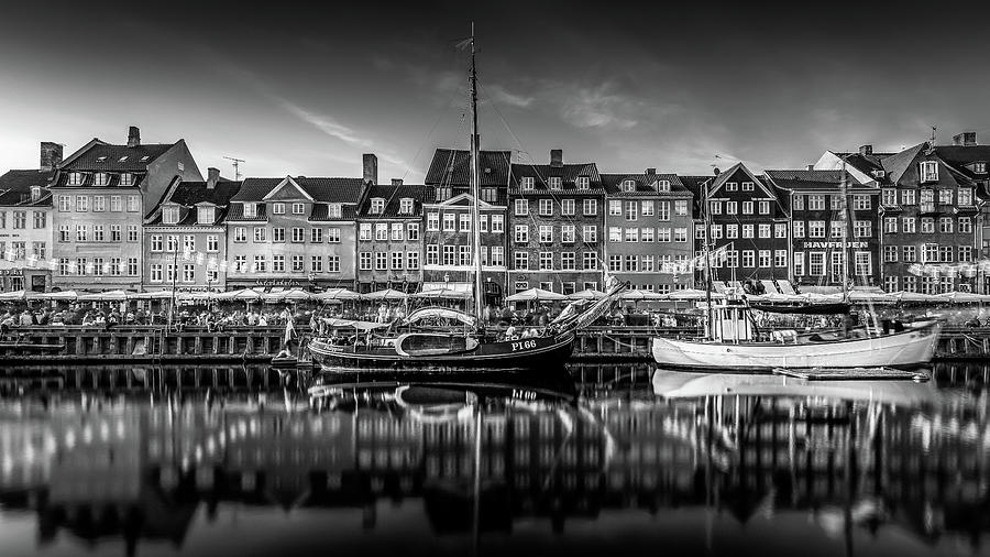 Black And White Photograph - Nyhavn In Summer Sunset - Black and White by Nicklas Gustafsson