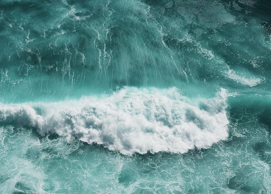 ocean waves crashing on shore during daytime - Uluwatu, Pecatu Photograph