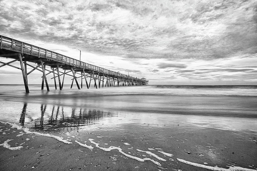 Oceanana Fishing Pier - Atlantic Beach NC Photograph by Bob Decker