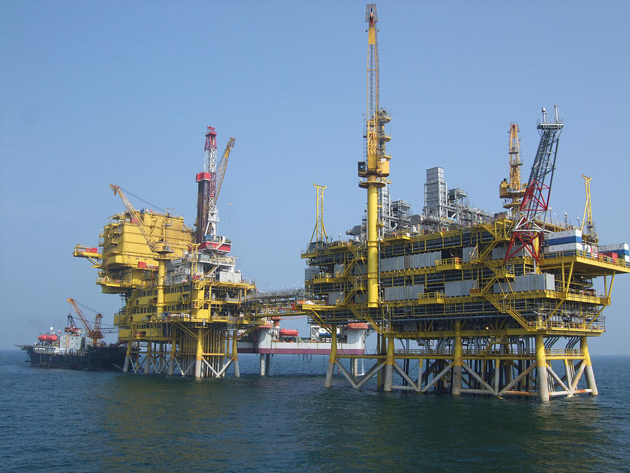 Offshore Oil Platform Complex Photograph by Rob_Ellis