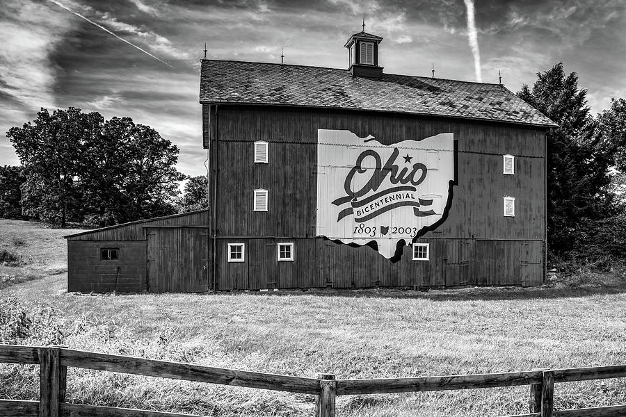 Ohio Bicentennial Barn - Delaware County Black and White Photograph by Gregory Ballos