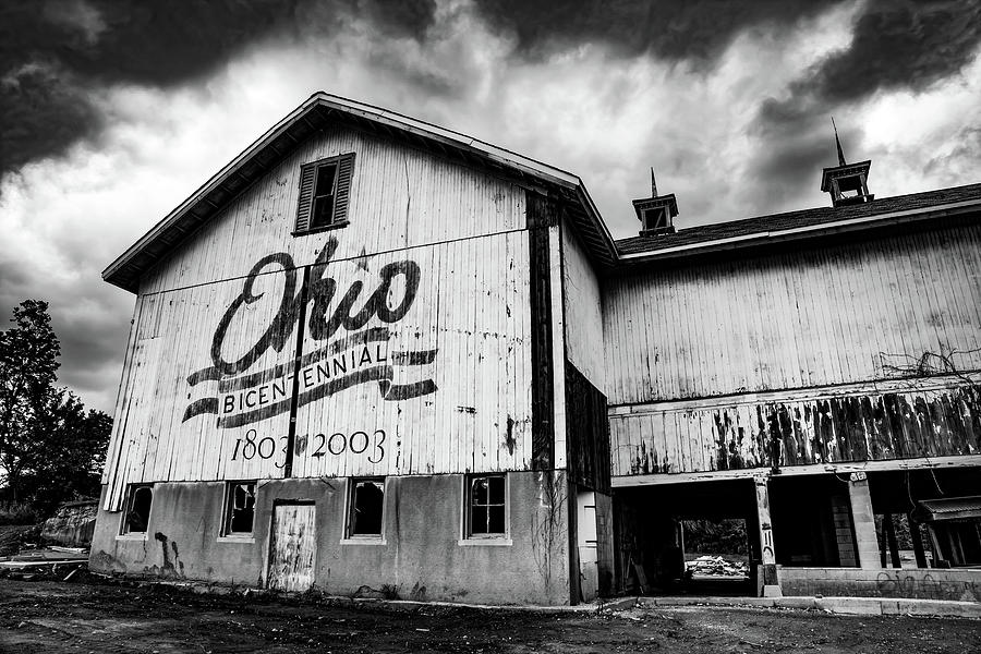 Black And White Photograph - Ohio Bicentennial Barn - Montgomery County Black and White by Gregory Ballos