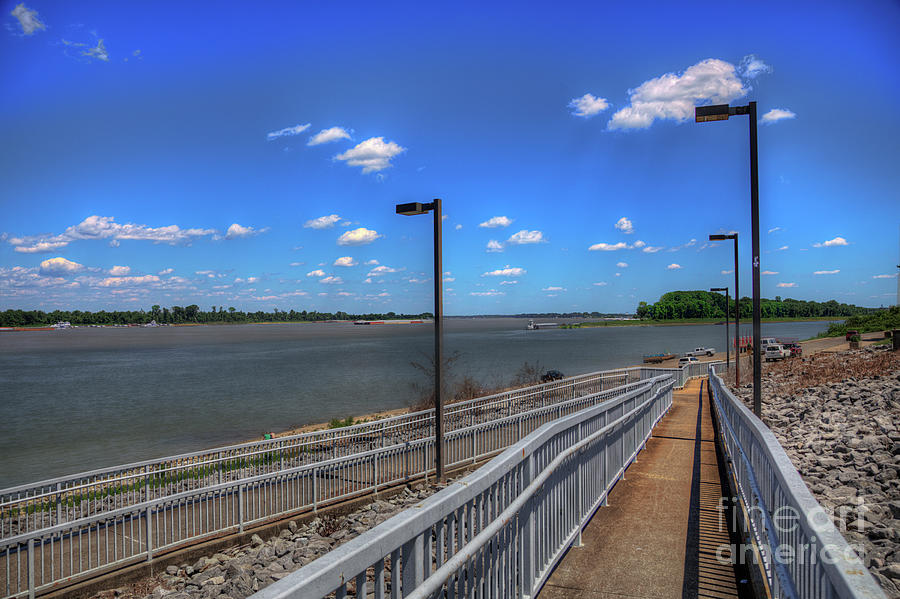 Ohio Riverwalk Paducah KY Photograph by Larry Braun | Fine Art America