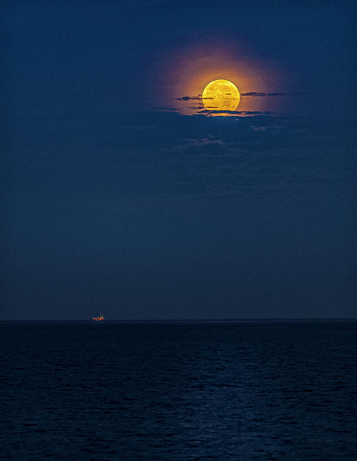 Oil Rig With Moon Off Ventura County California Coastline Photograph by John A Rodriguez