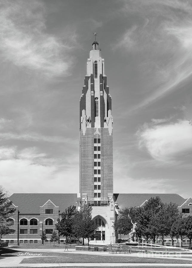 Oklahoma City University Gold Star Memorial Building Photograph by University Icons