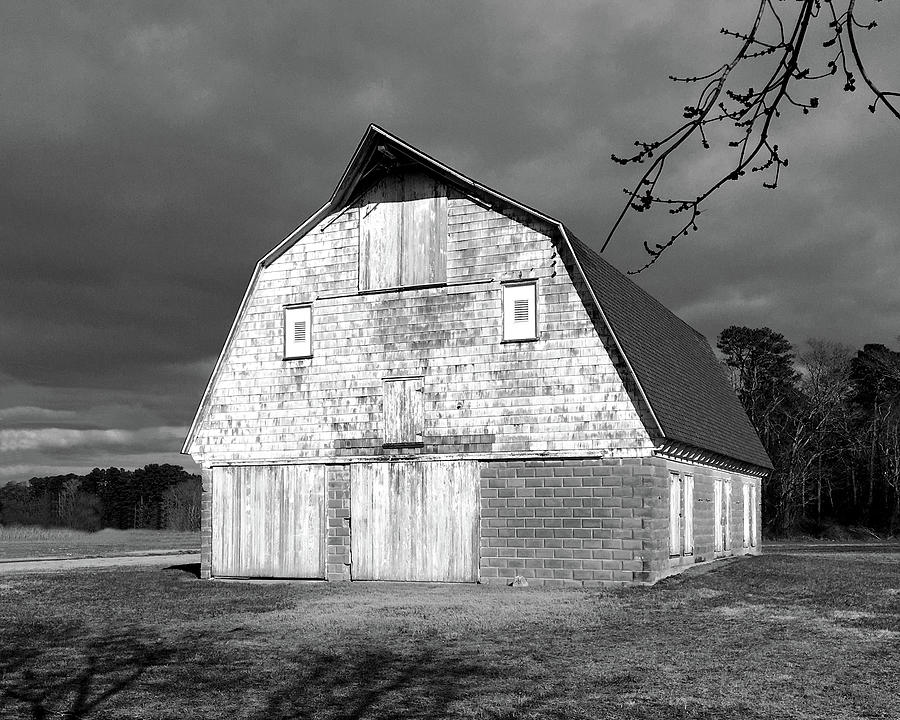 Old Barn in Sussex County in Black and White Photograph by Bill Swartwout