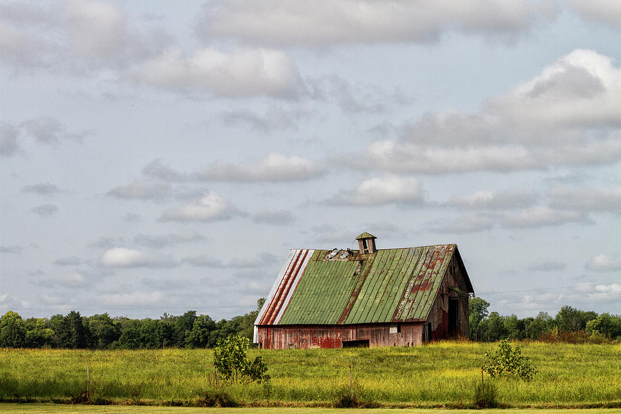 Old Barn in the Heartland Photograph by Bob Decker