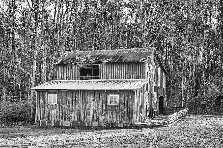 Old Barn On Nine Mile Road - Newport North Carolina Photograph