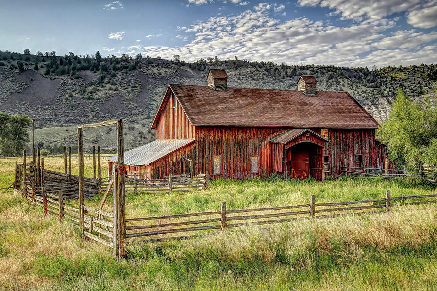 Architecture Photograph - Old Barn on US 89  by Donna Kennedy