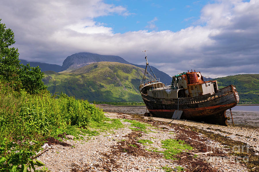 Old Boat of Caol  Photograph by Bob Phillips