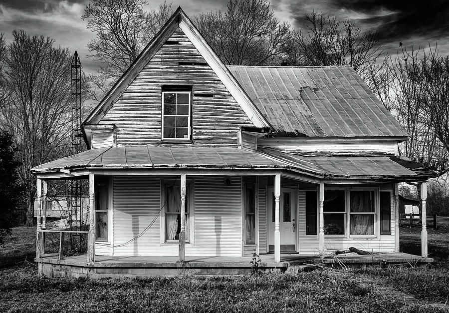 Old Country Home Photograph by Mike Vines | Fine Art America