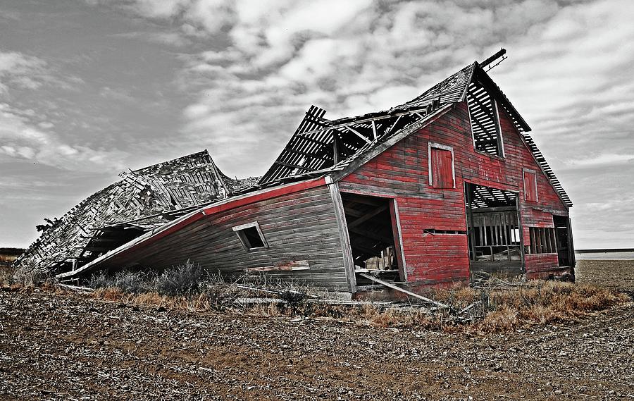 Old Dilapidated Abandoned Barn Digital Art by Fred Loring