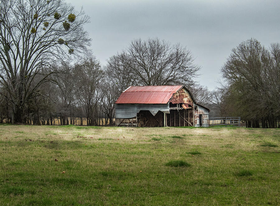 Old East Texas Barn on Farmland Photograph by Tony Pirtle - Fine Art ...