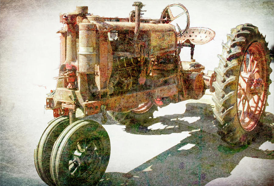 Old Farmall Tractor 111021 Photograph by Cathy Anderson