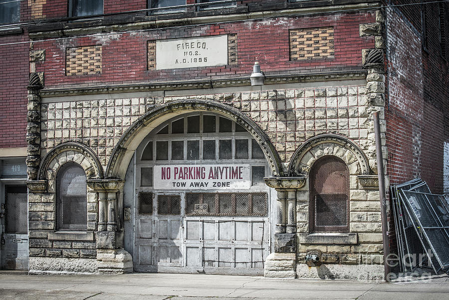 Old Fire Station No 2 - Covington - Kentucky Photograph by Gary Whitton