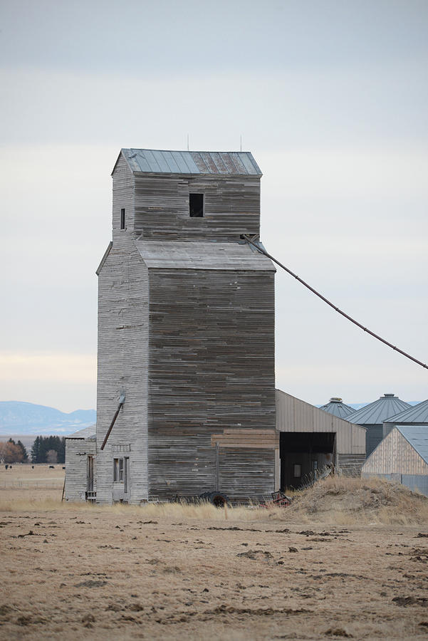 Old Grain Elevator Montana Photograph By Whispering Peaks Photography ...