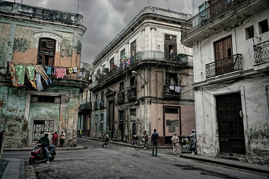 Old Havana Street Scene, Cuba Digital Art by John McDonald - Pixels