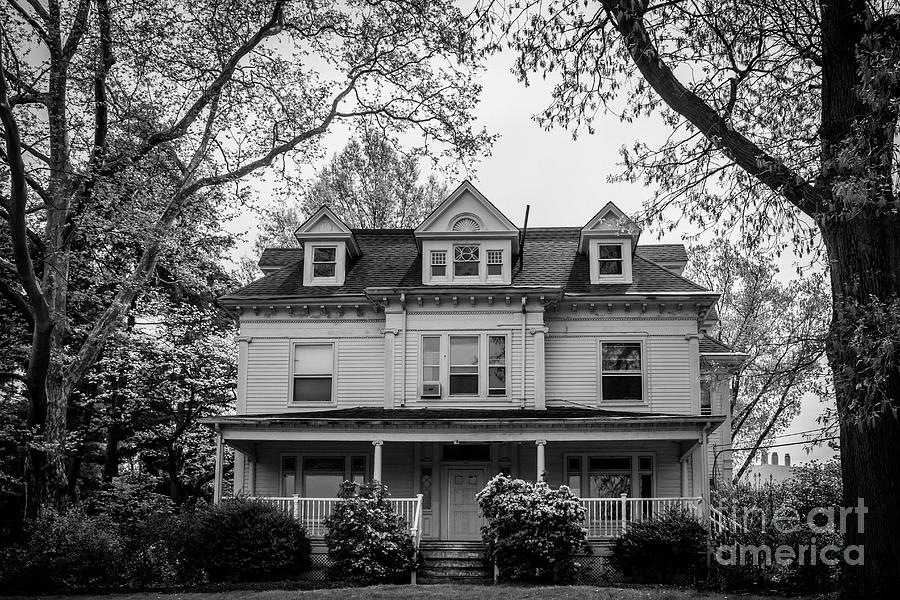 Old House in Black and White Photograph by Colleen Kammerer