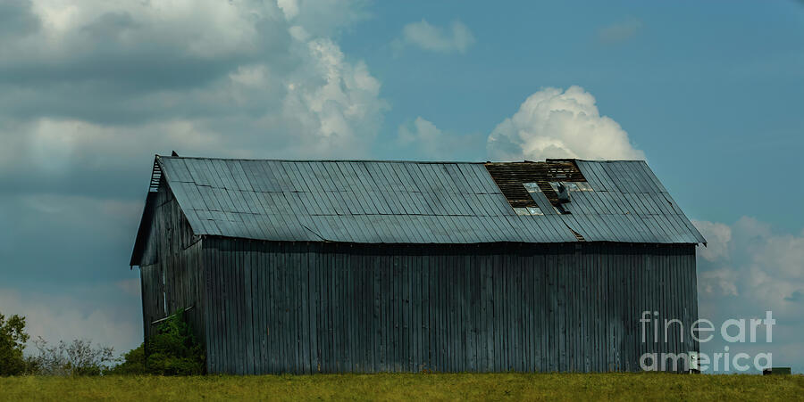 Old Kentucky Barn Photograph by Randy J Heath