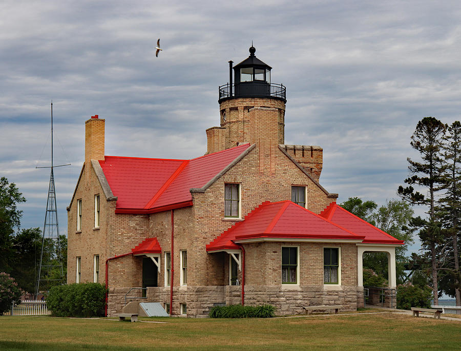 Old Mackinac Point Lighthouse  Photograph by David T Wilkinson