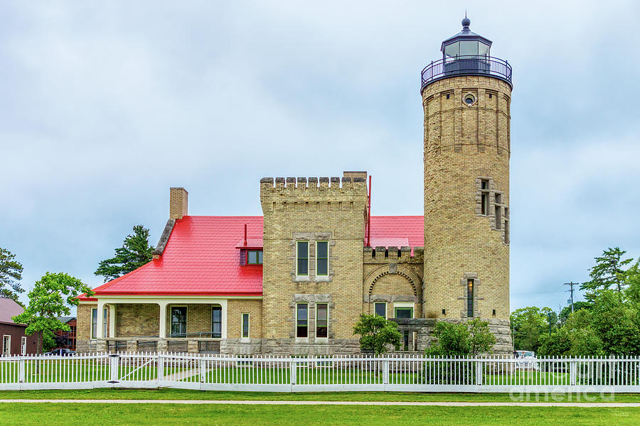 Old Mackinac Point Lighthouse Photograph by Jennifer White
