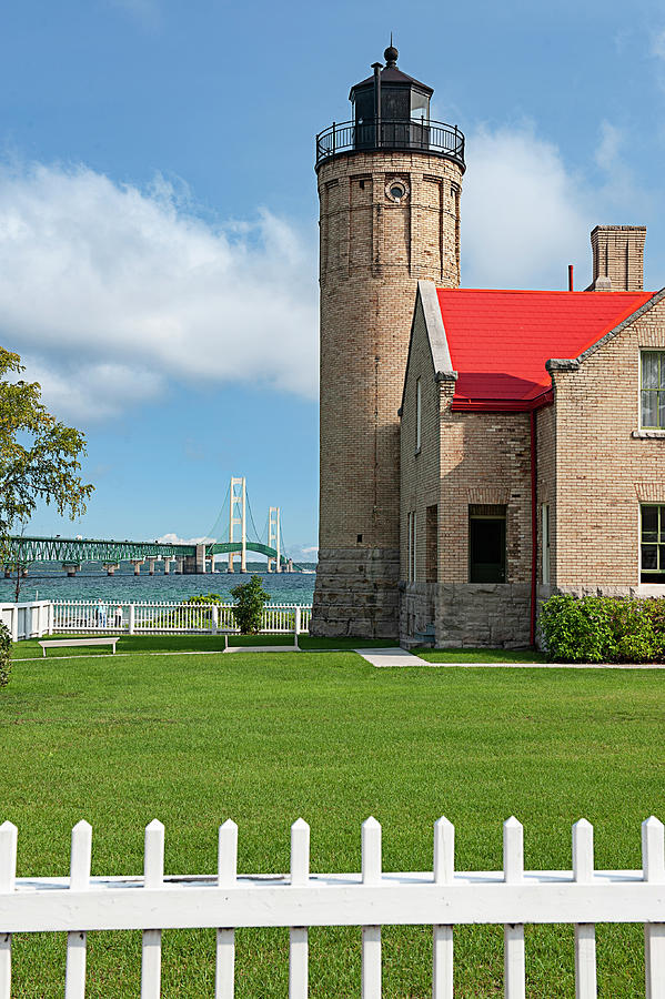 Old Mackinac Point Lighthouse Photograph by Jill Love