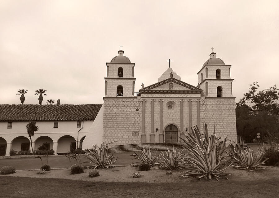Old Mission Santa Barbara  Photograph by Gordon Beck