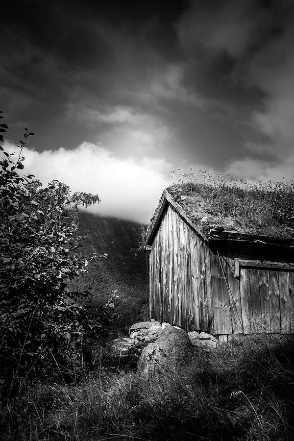Nature Photograph - Old Mountain Cabin - Black and White by Nicklas Gustafsson