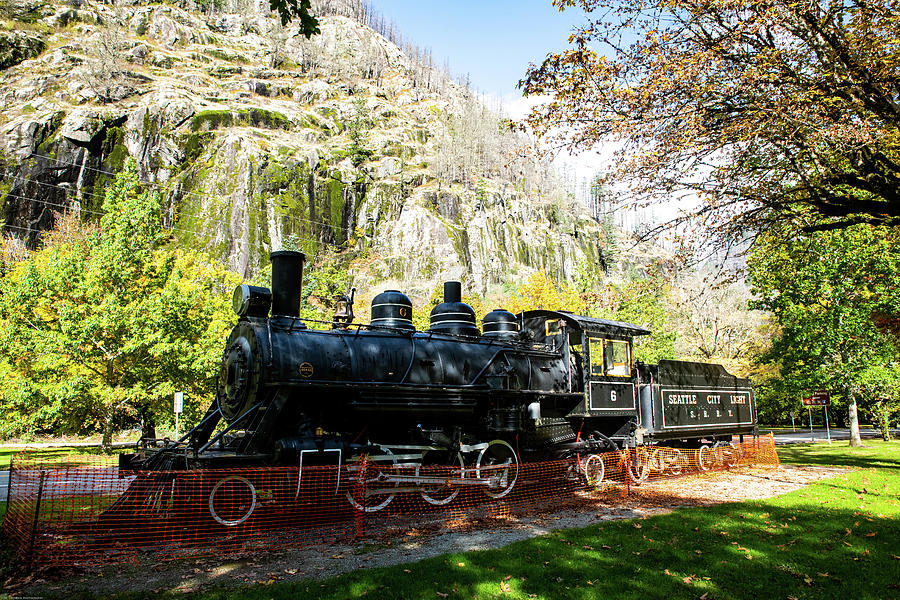 Old Number 6 in Newhalem Photograph by Tom Cochran