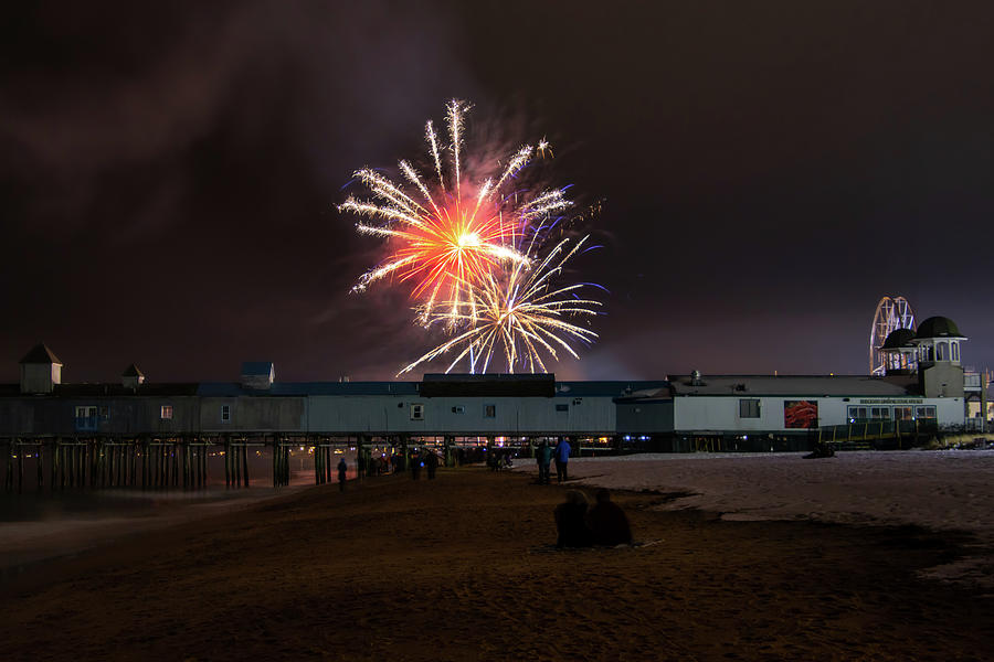 Old Orchard Beach Fireworks4 Photograph by Jennifer Egan