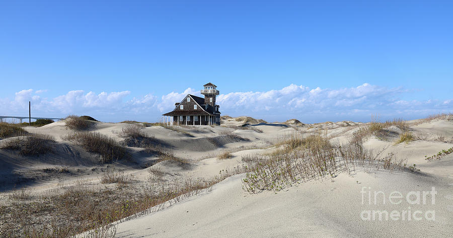 Old Oregon Inlet Life Saving Station 7672 Photograph by Jack Schultz
