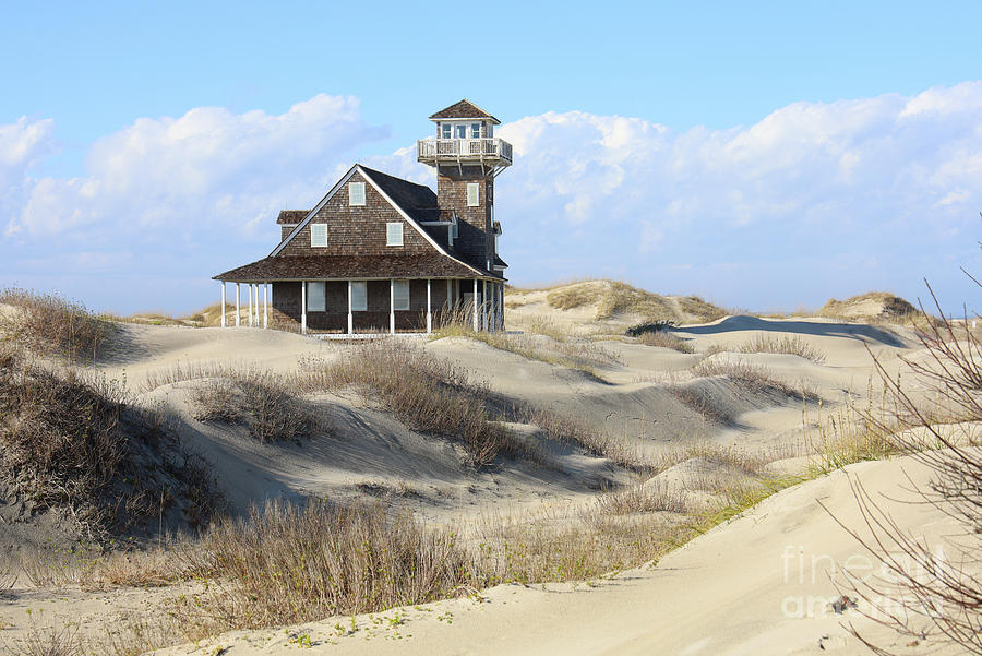 Old Oregon Inlet Life Saving Station 7677 Photograph by Jack Schultz