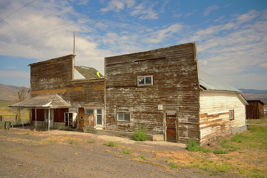 Old Oregon Storefront Photograph by David Barker - Fine Art America