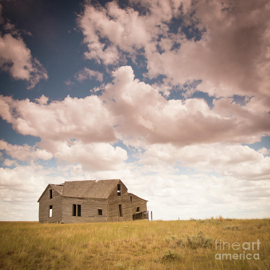 Old homestead with big sky HIGH RES Photograph by Stephen Simpson ...