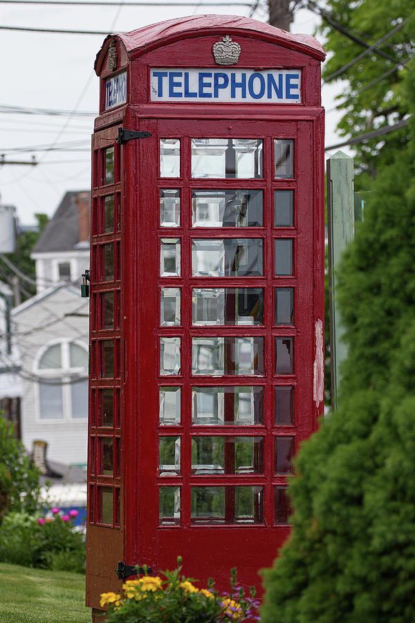 Old Red Telephone Booth Photograph by Denise Kopko