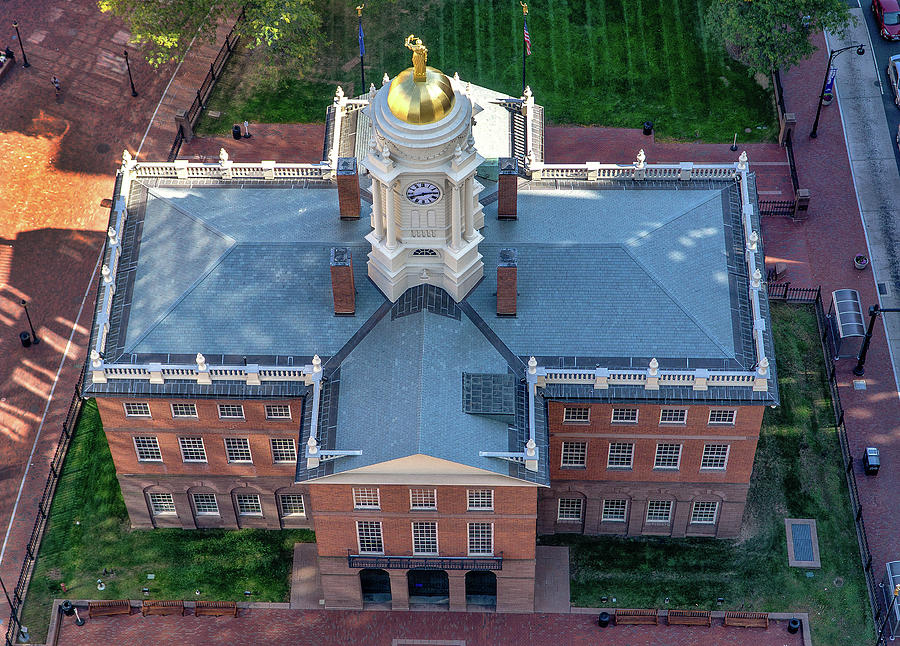 Old State House, Hartford, Connecticut, from above.  Photograph by Phil Cardamone