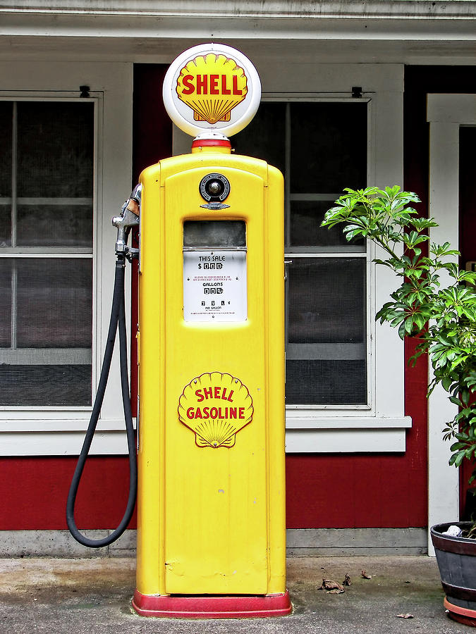 Old Time Gas Pump Photograph by David Lawson