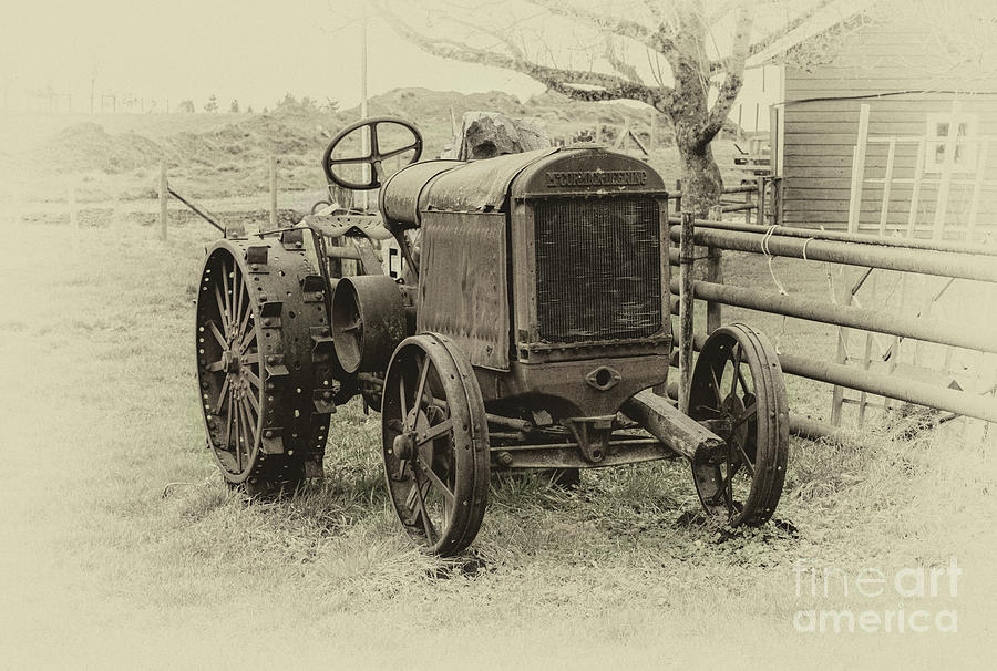 Old Tractor Photograph by Jim Hatch