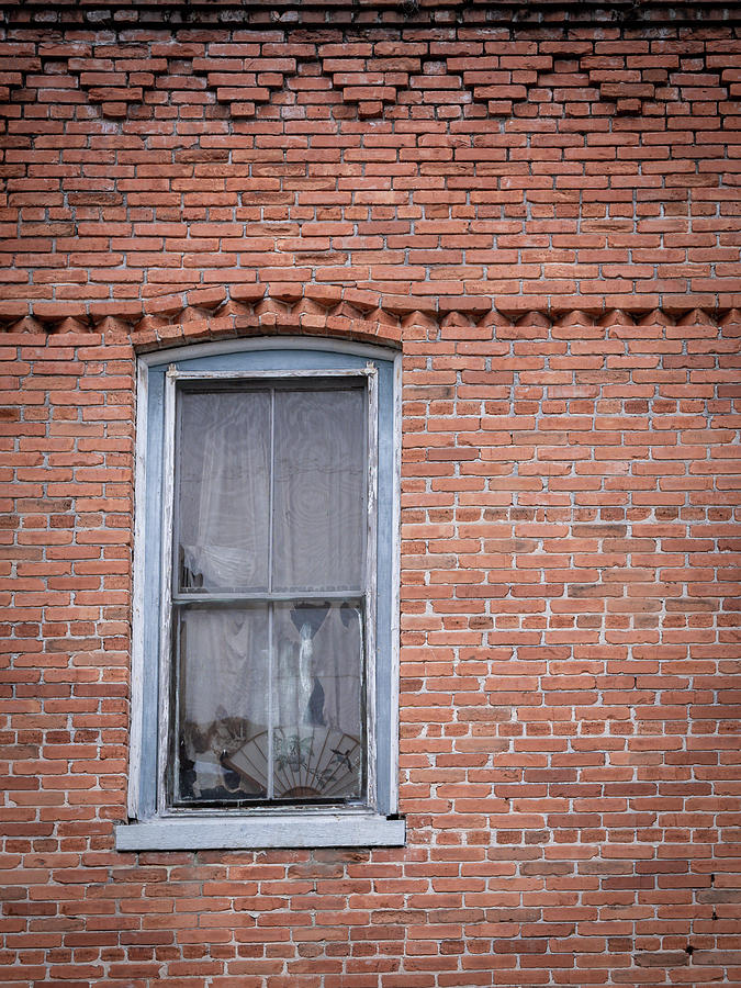 Old Window in the Brick Building, Micanopy, Florida Photograph by Dawna Moore Photography