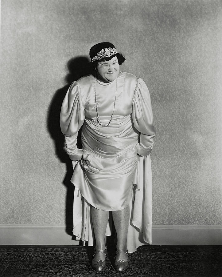 OLIVER HARDY in TWICE TWO -1933-, directed by JAMES PARROTT. Photograph by Album
