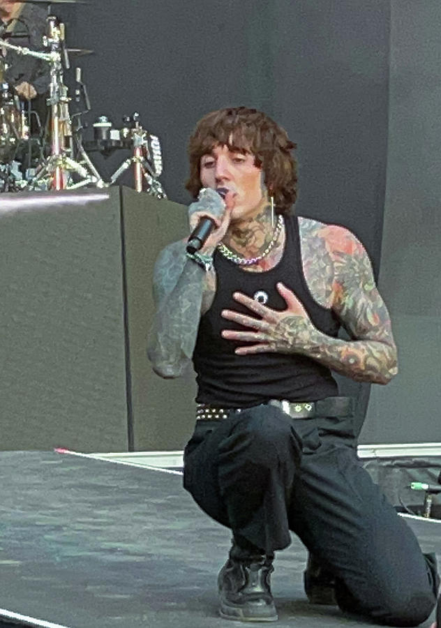 Oliver Sykes Photograph by Alexandra Dallimore - Fine Art America