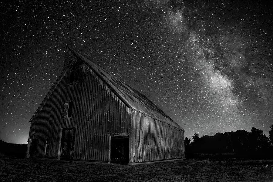Olsen Barn Nightscape - Black and White Photograph by Mike Lee