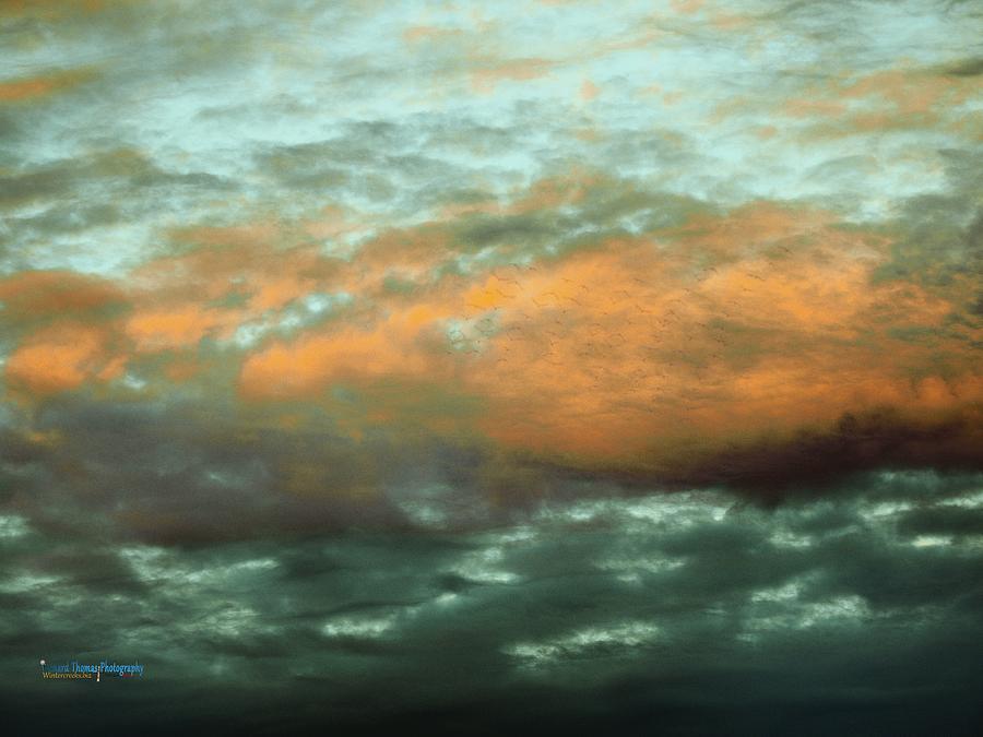 Ominous Cumulus Photograph by Richard Thomas