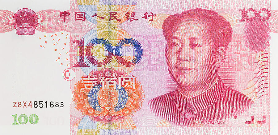 100 Photograph - One hundred Yuan banknote by Roberto Morgenthaler