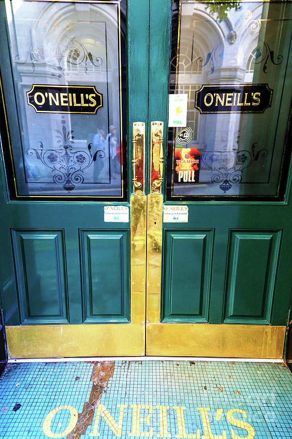 ONeills Dublin Photograph by John Rizzuto